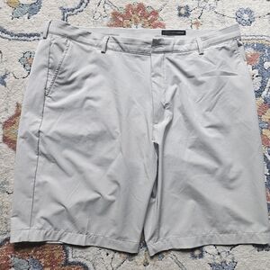 greg normal sz 40 khaki shorts